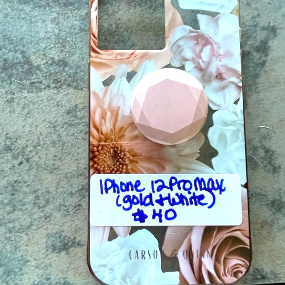 iPhone cases - Picture 3 of 8